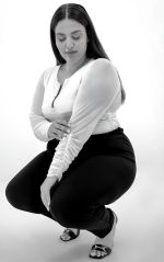 Plus size λευκή μπλούζα με φερμουάρ