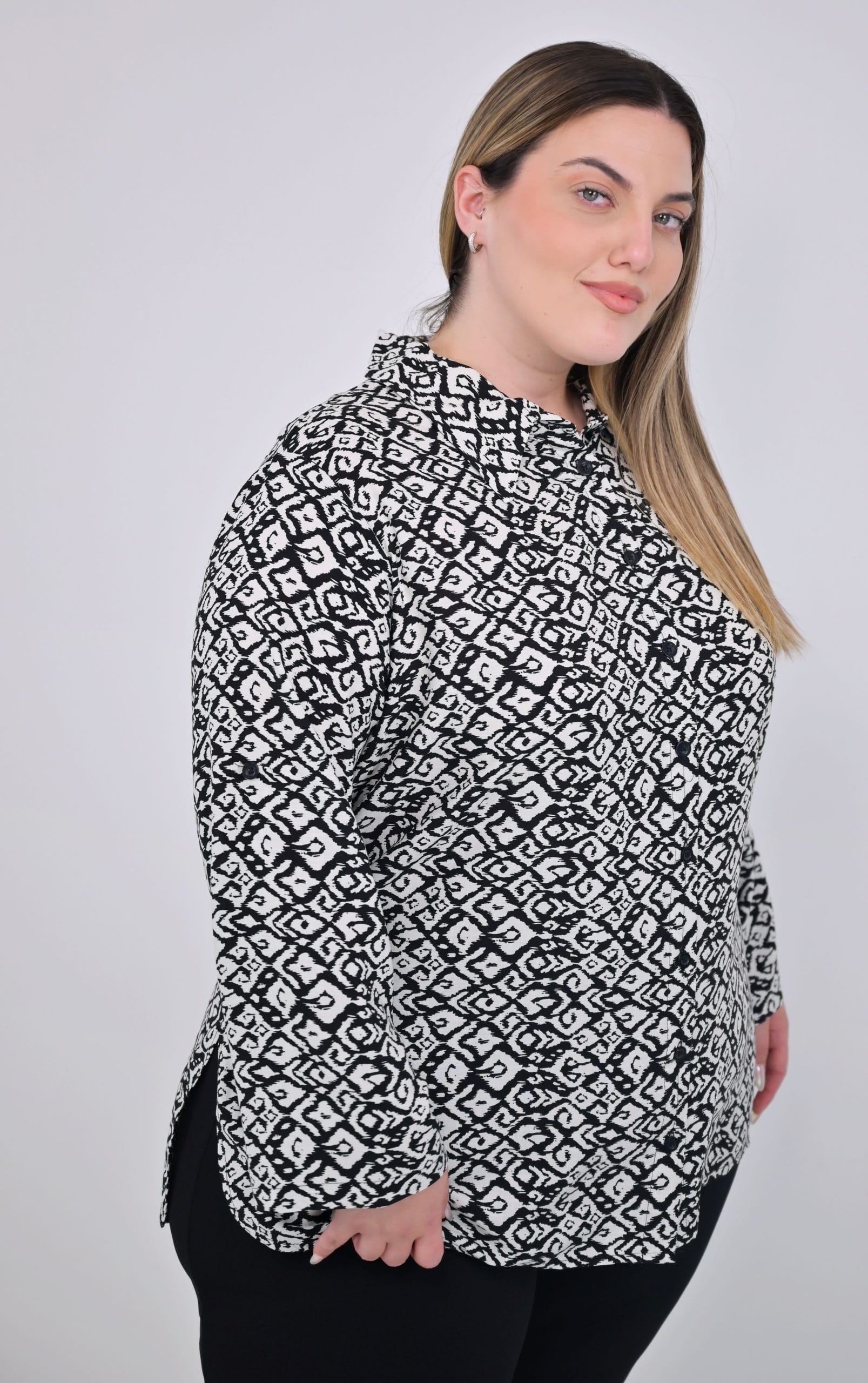 Plus size πουκάμισο rayon με γεωμετρικά σχέδια