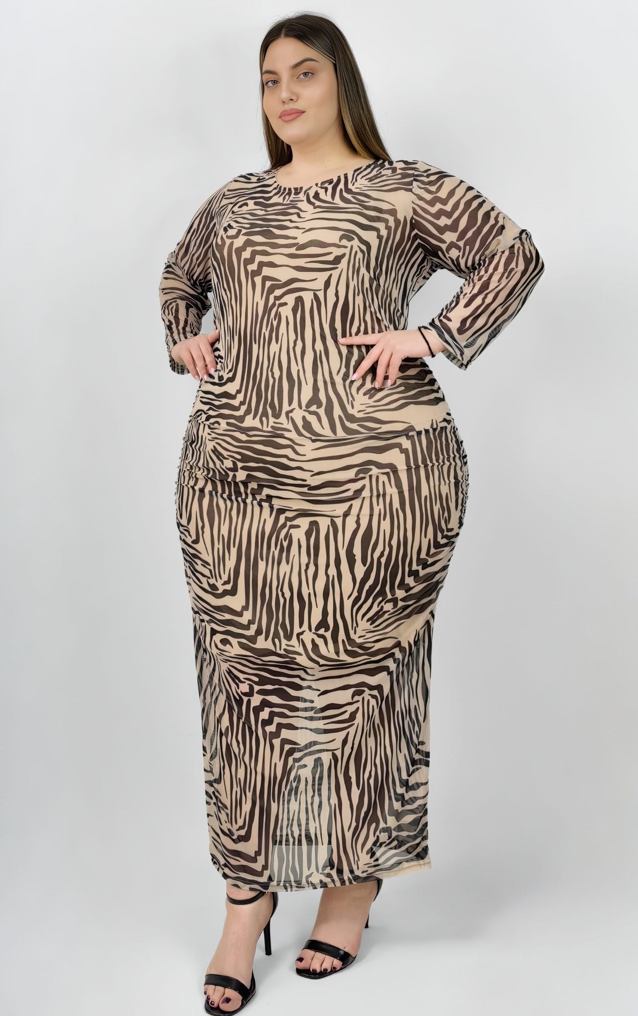 Plus size εμπριμέ φόρεμα