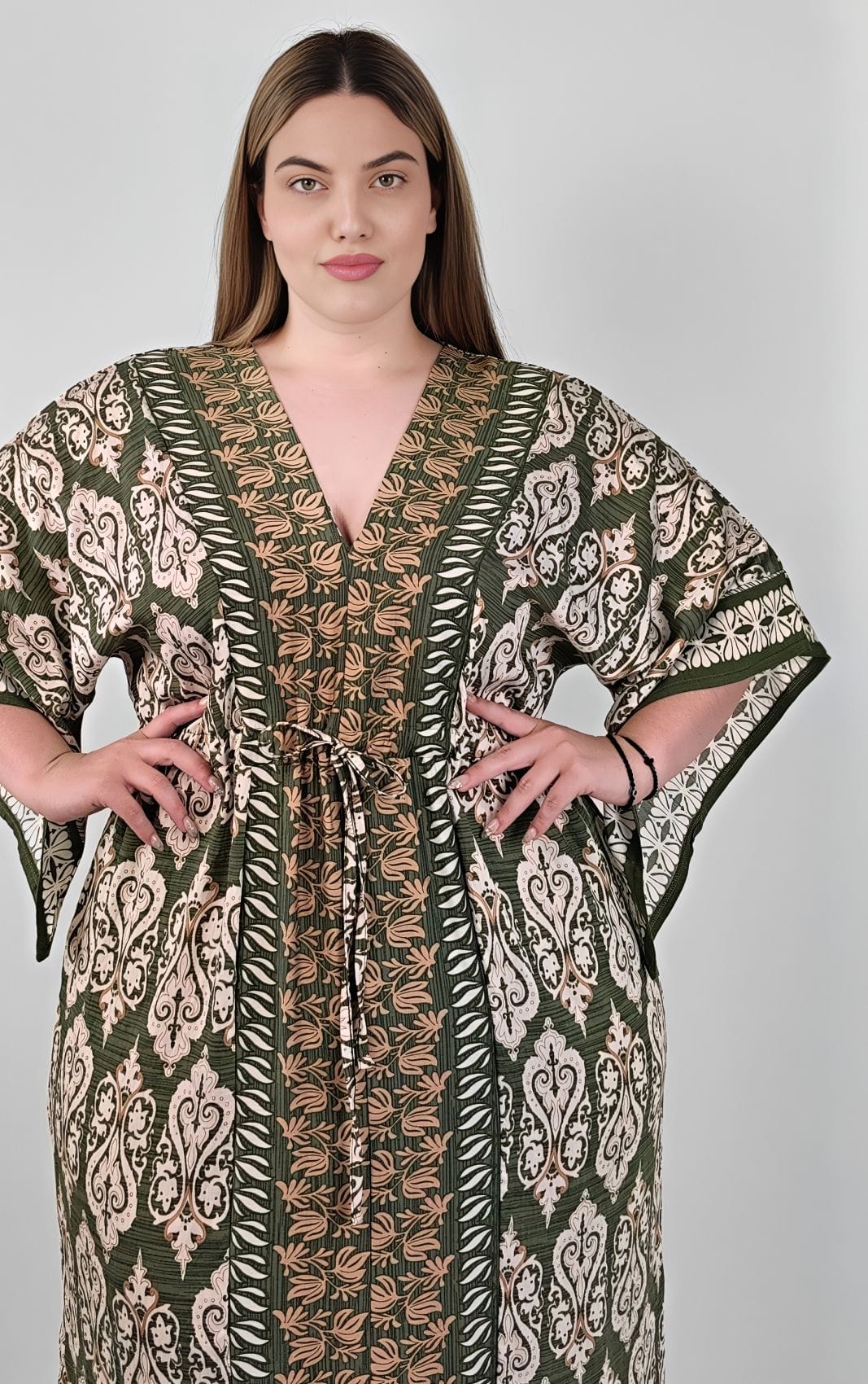 Plus Size Χακί Εμπριμέ Φόρεμα με Σούρα στη Μέση