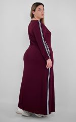 Μπορντό Αθλητικό Φόρεμα Με Ρίγα - Image 4