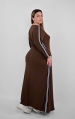 Καφέ Αθλητικό Φόρεμα με Ρίγα - Image 4