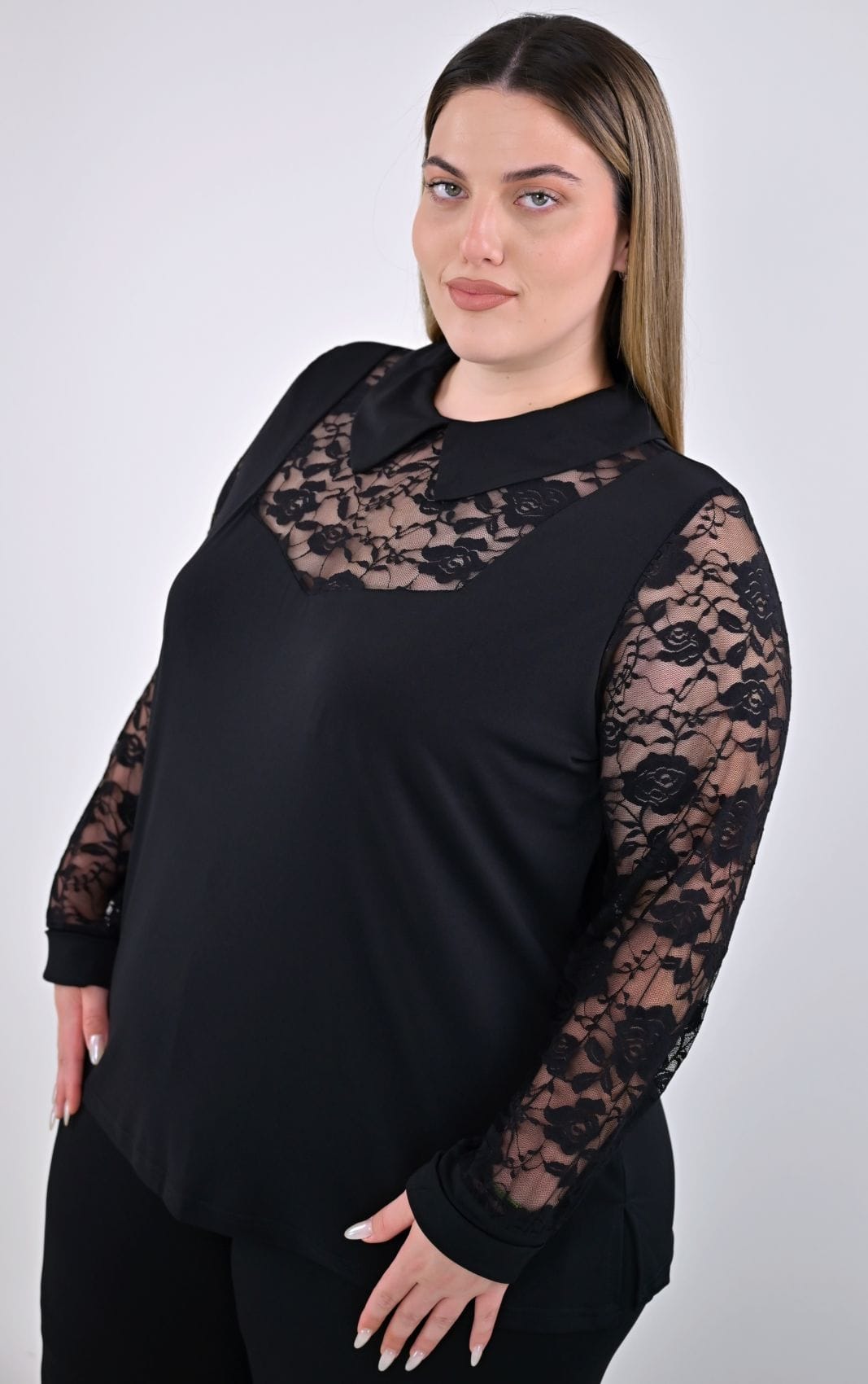 Plus Size Μπλούζα με Δαντέλα Μανίκια