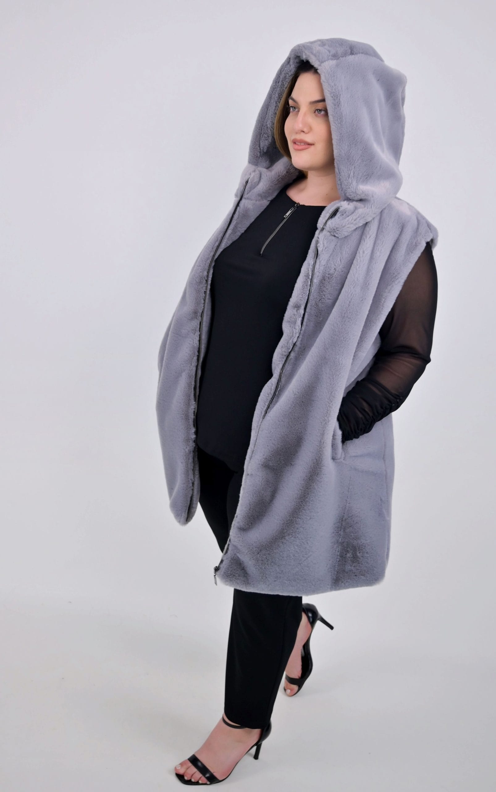 plus size γούνινο γιλέκο με κουκούλα - γκρι