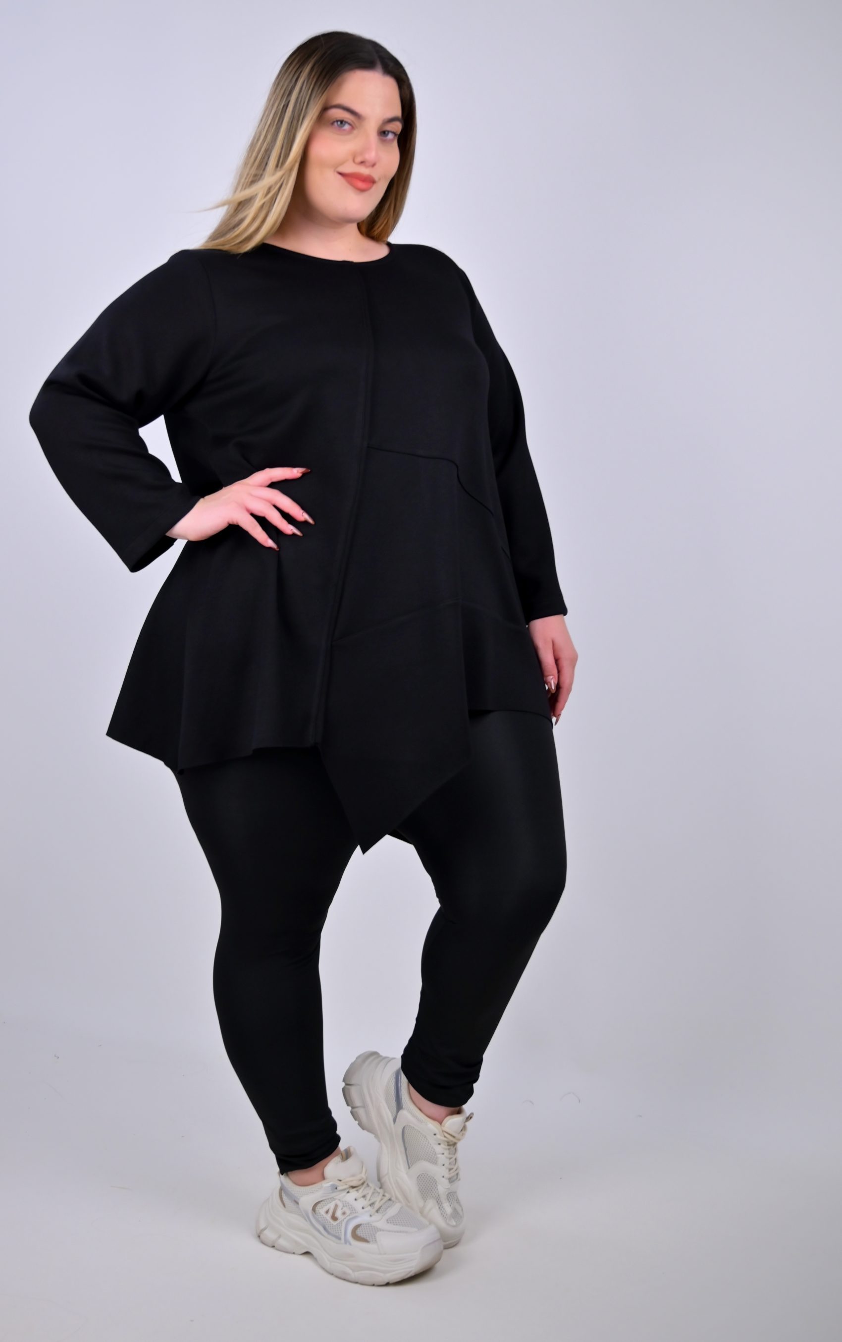 Plus Size Μαύρη Ασύμμετρη Μπλούζα | Άνεση & Στυλ | PsX