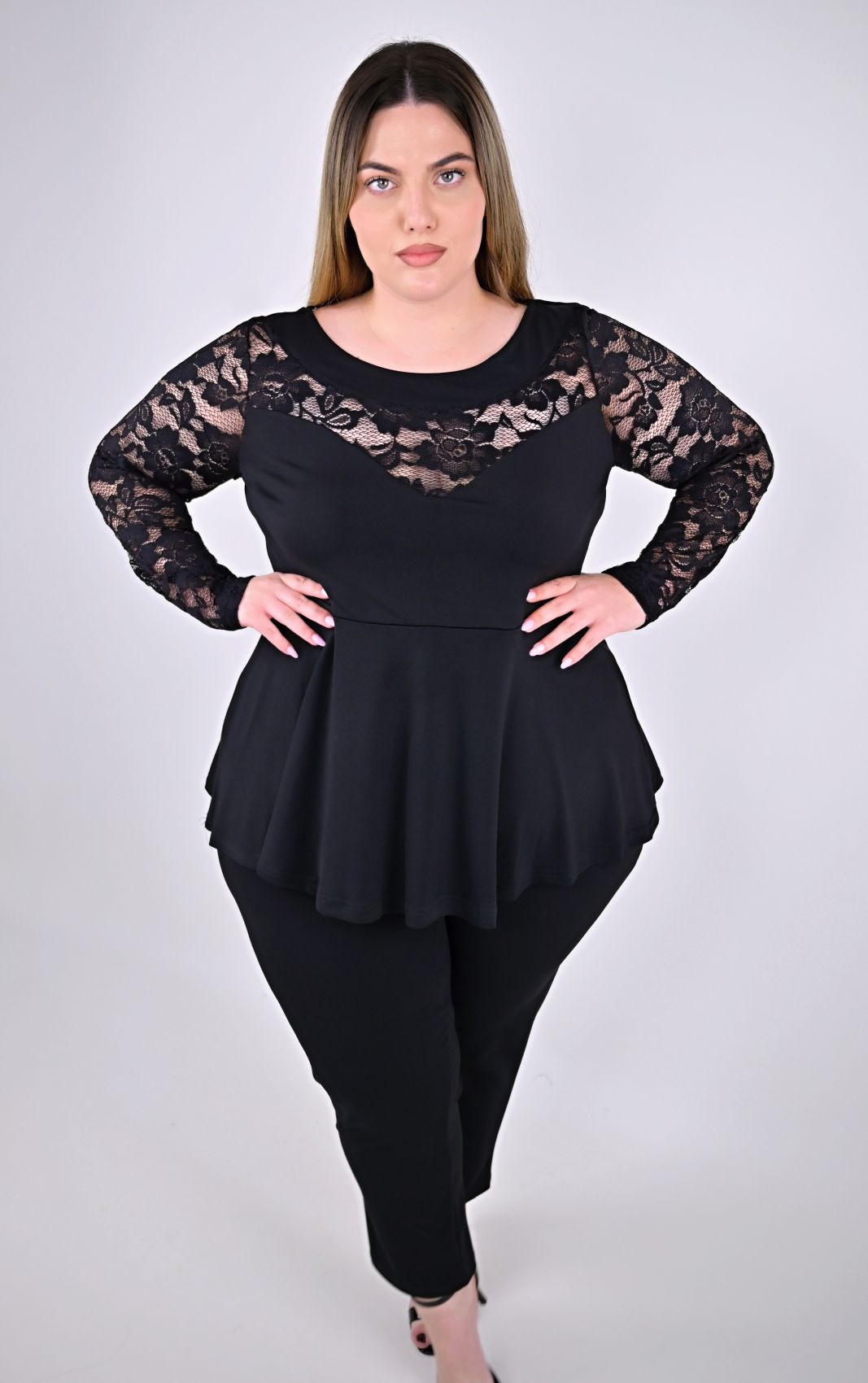 Plus Size Μαύρη Peplum Μπλούζα Δαντέλα | PsXFashion