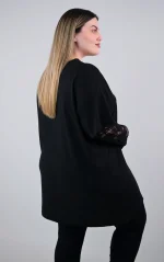 Μαύρη Μπλούζα T-shirt με Δαντελένια Μανίκια - Image 6