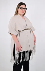Πλεκτή Κάπα-Poncho Μπεζ με Κρόσσια - Image 4