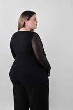 Μαύρη Μπλούζα με Ένα Διάφανο Μανίκι & Ασύμμετρη Λαιμόκοψη - Image 5