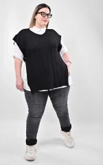 Σετ 2-τεμαχίων: Λευκό Πουκάμισο & Μαύρη Πλεκτή Καζάκα - Image 2