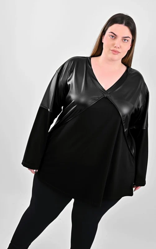Plus Size Μαύρη Μπλούζα με Δερματίνη | PsX Fashion